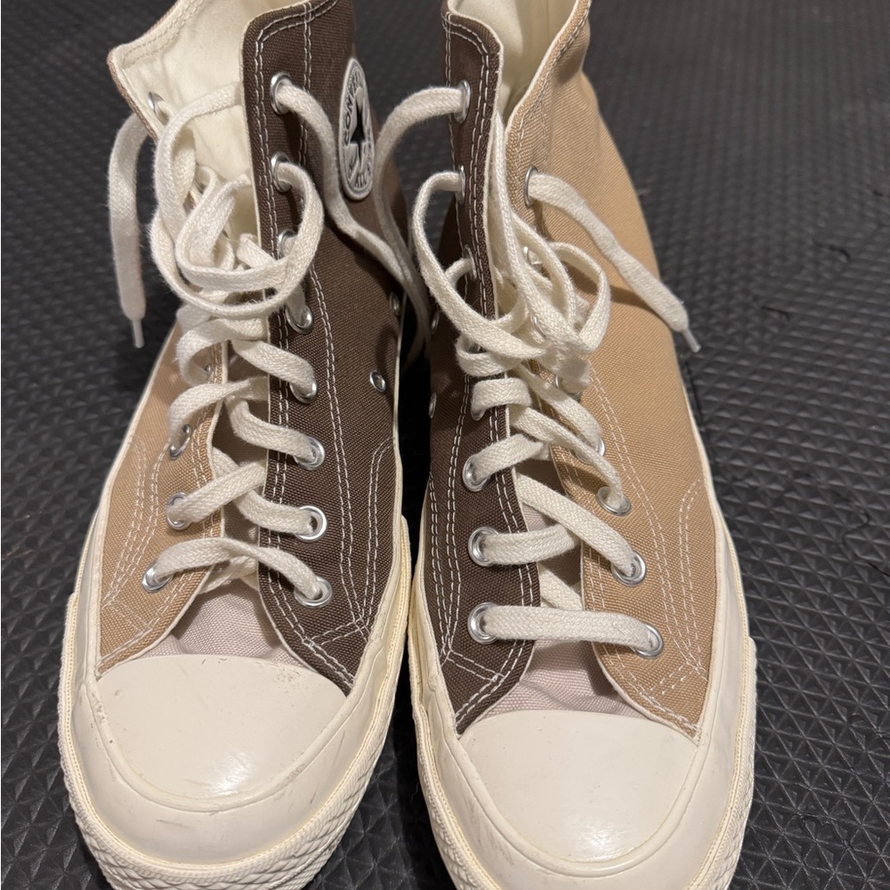 Trendy High-Top Sneakers in Brown and Tan